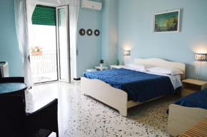 Гостиница B&B Fronte Del Mare  Салерно